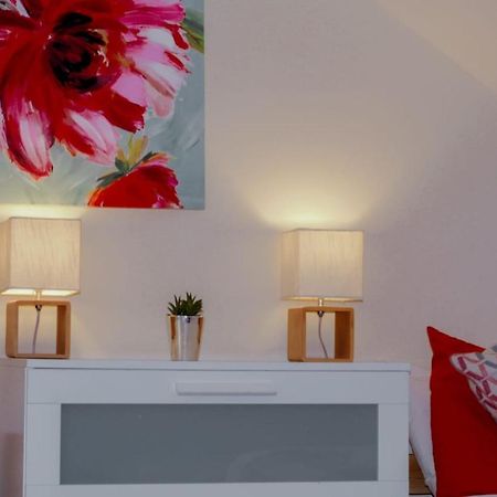 Bellaliving 2 Bedroom Apartment - Luton Лутон Екстер'єр фото