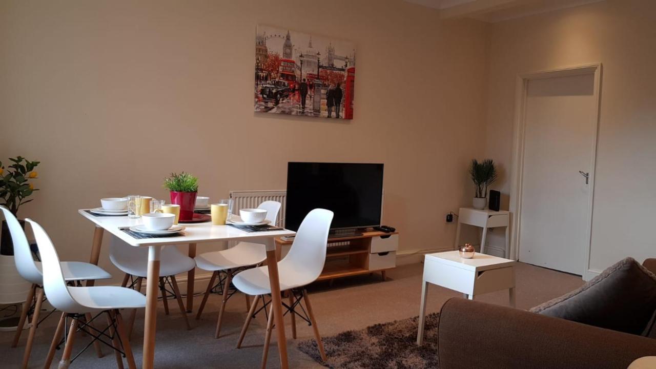Bellaliving 2 Bedroom Apartment - Luton Лутон Екстер'єр фото