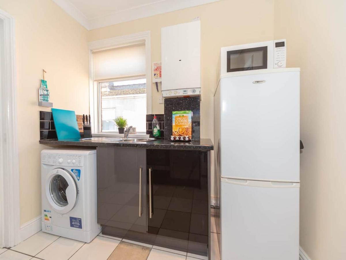 Bellaliving 2 Bedroom Apartment - Luton Лутон Екстер'єр фото